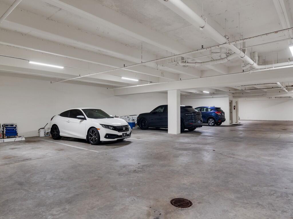 LA MER CONDO PHASE I - Residential