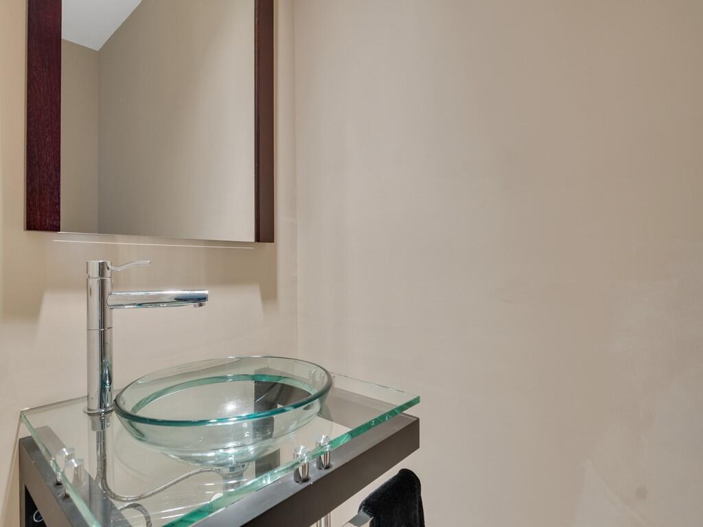 LA MER CONDO PHASE I - Residential