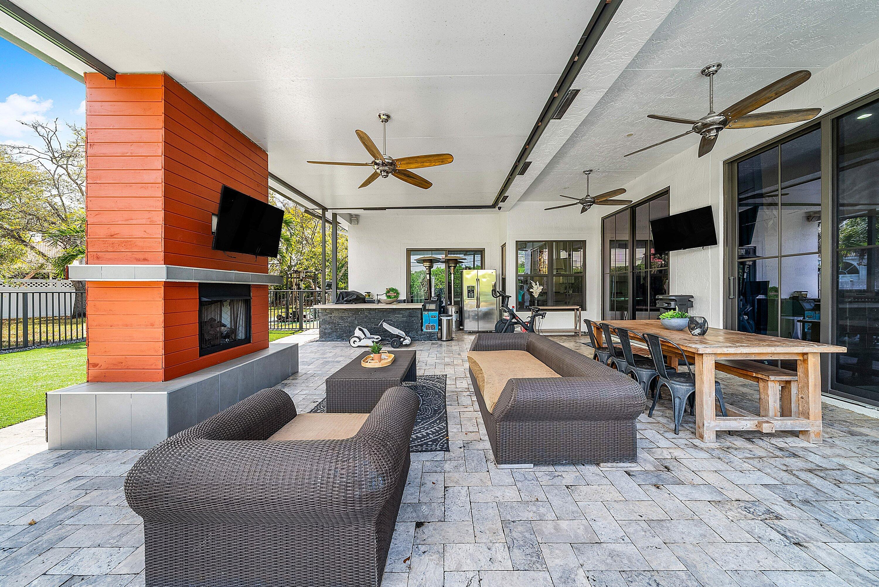 Carriage Pointe Estates - Residential