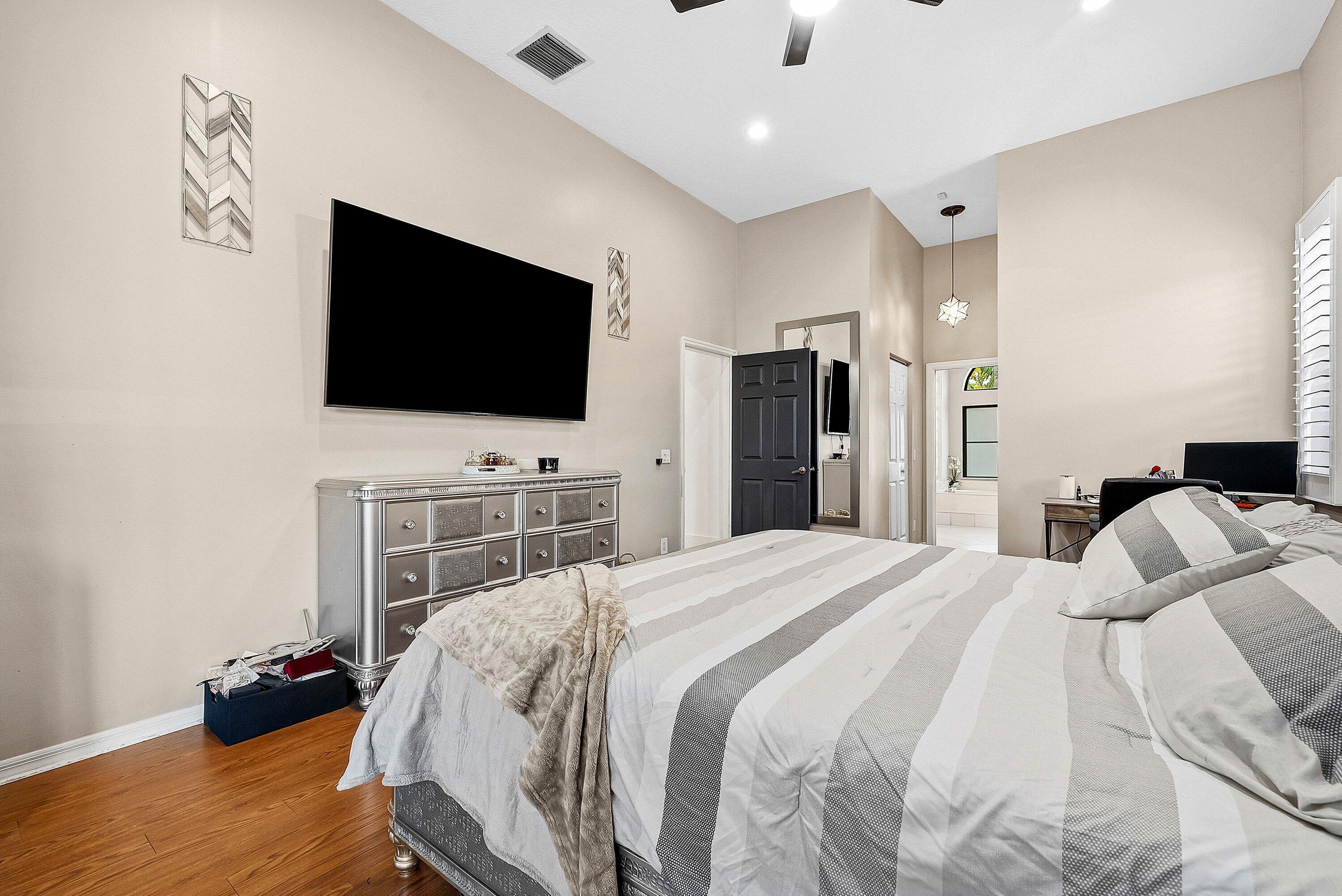 Carriage Pointe Estates - Residential