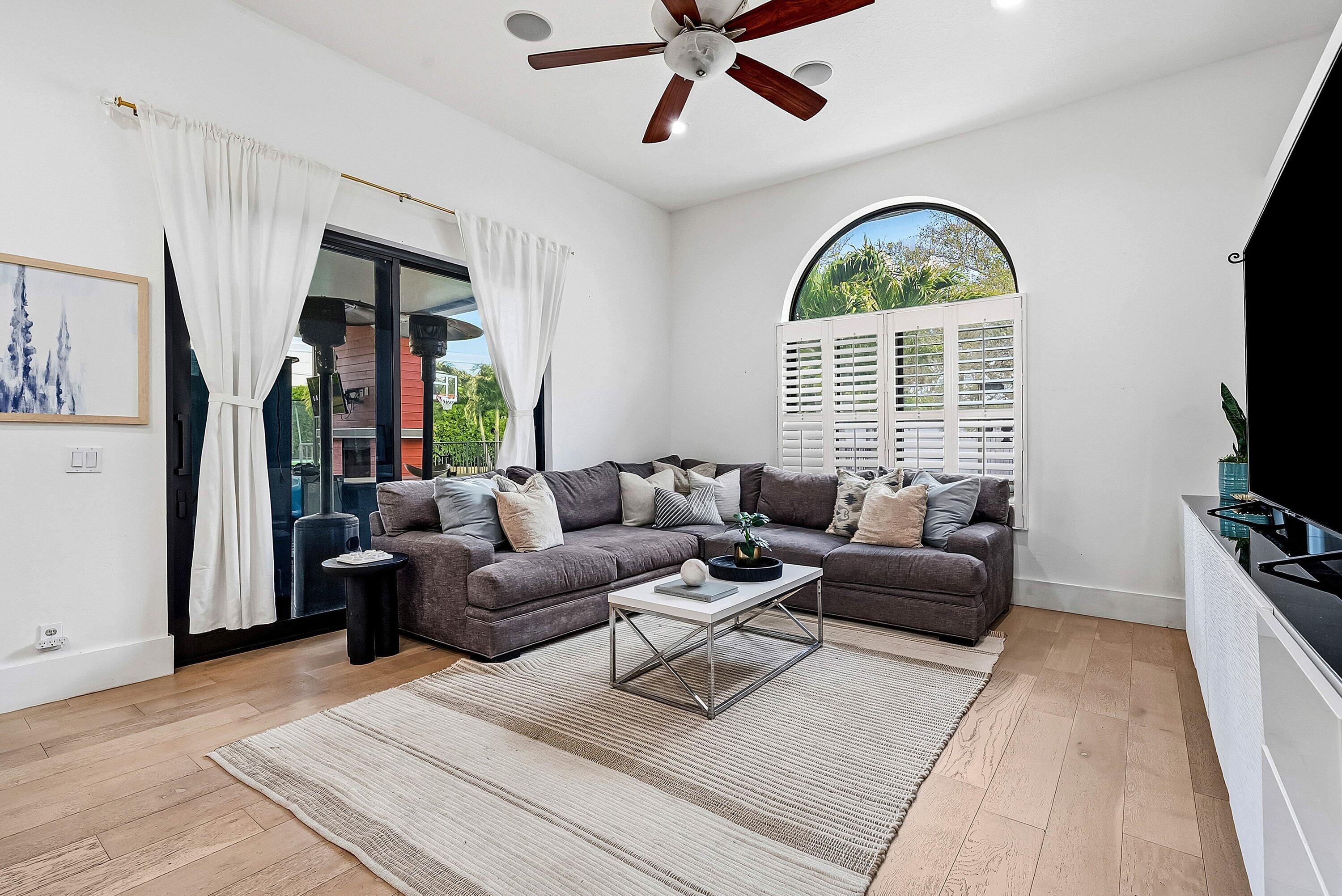 Carriage Pointe Estates - Residential