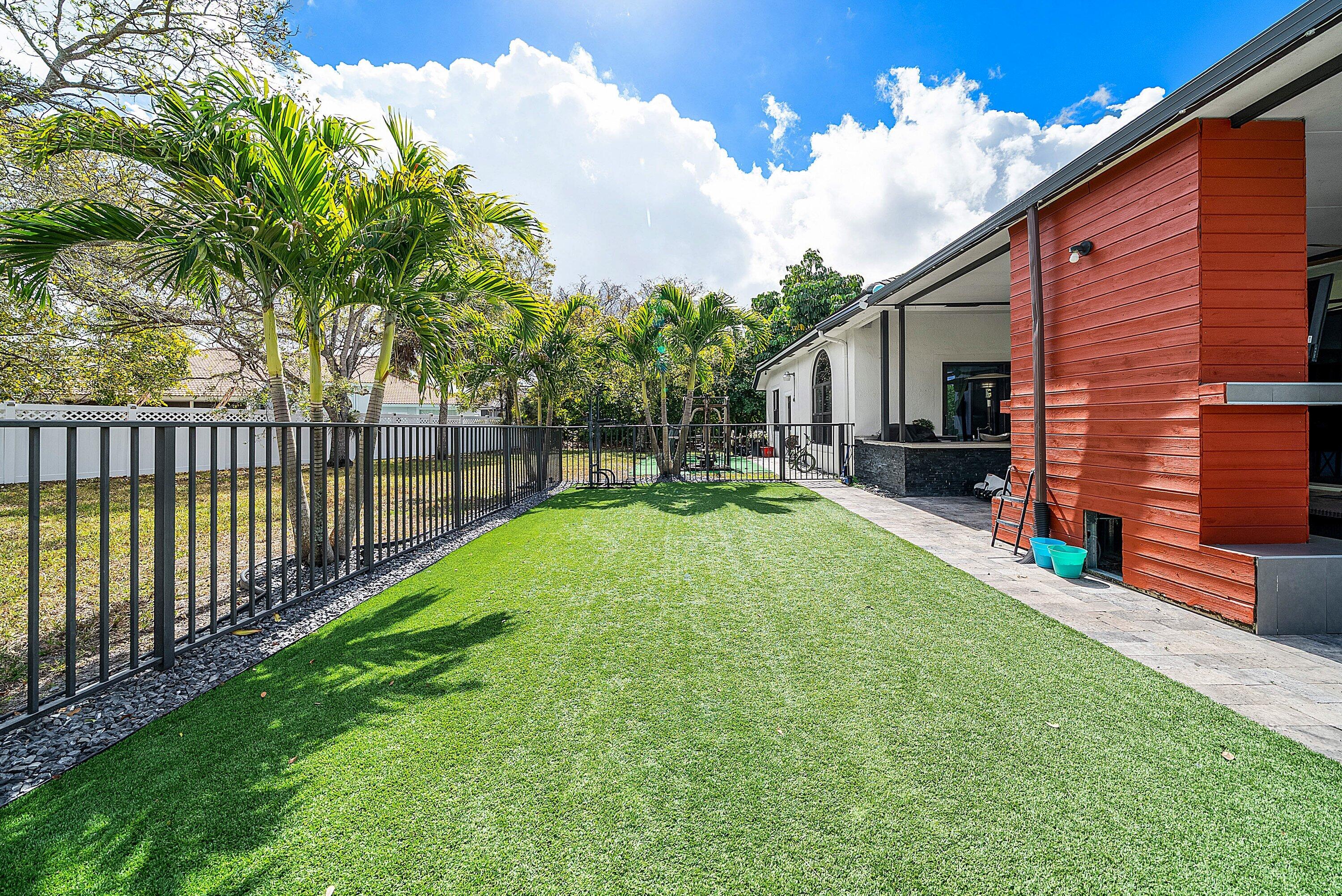 Carriage Pointe Estates - Residential