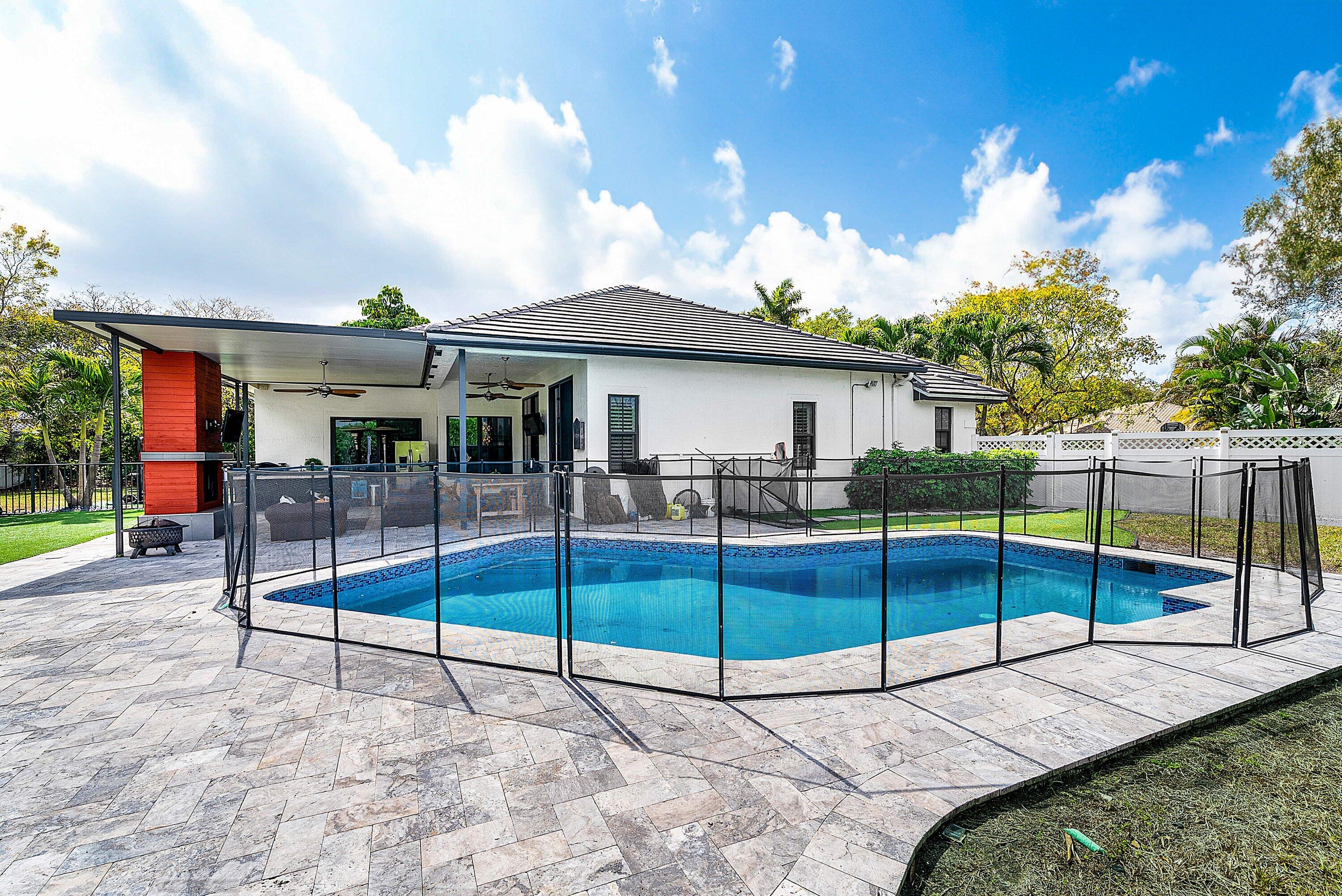 Carriage Pointe Estates - Residential