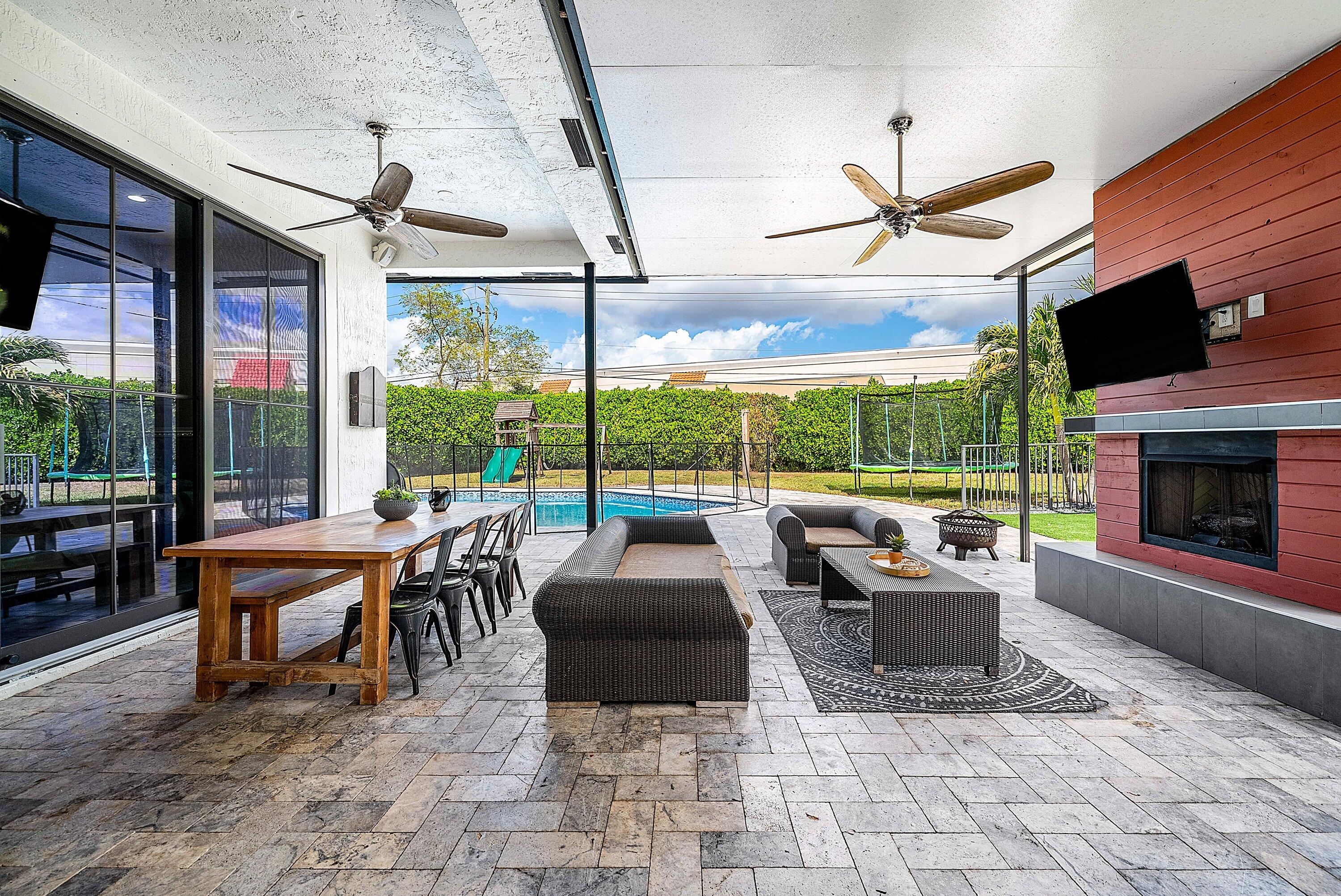 Carriage Pointe Estates - Residential