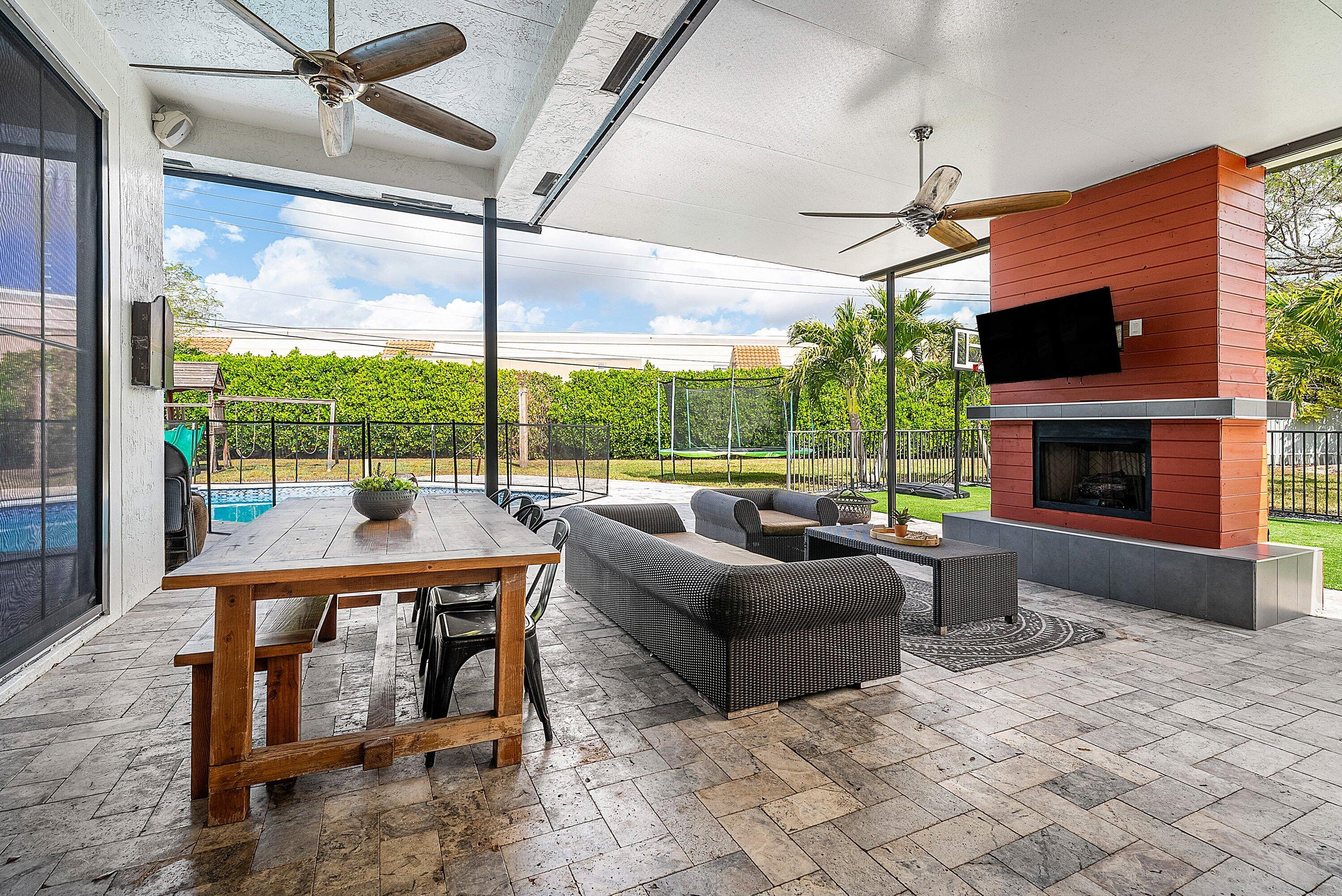 Carriage Pointe Estates - Residential