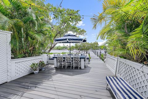 A home in South Palm Beach