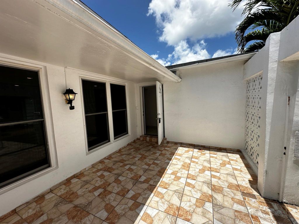 Photo of 7725 Grandview Boulevard #7725, Miramar, FL 33023 (MLS # R11097669)