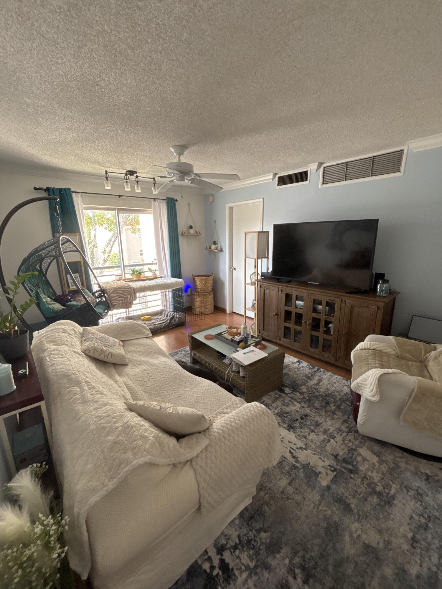 EMBARCADERO CONDO - Residential Lease