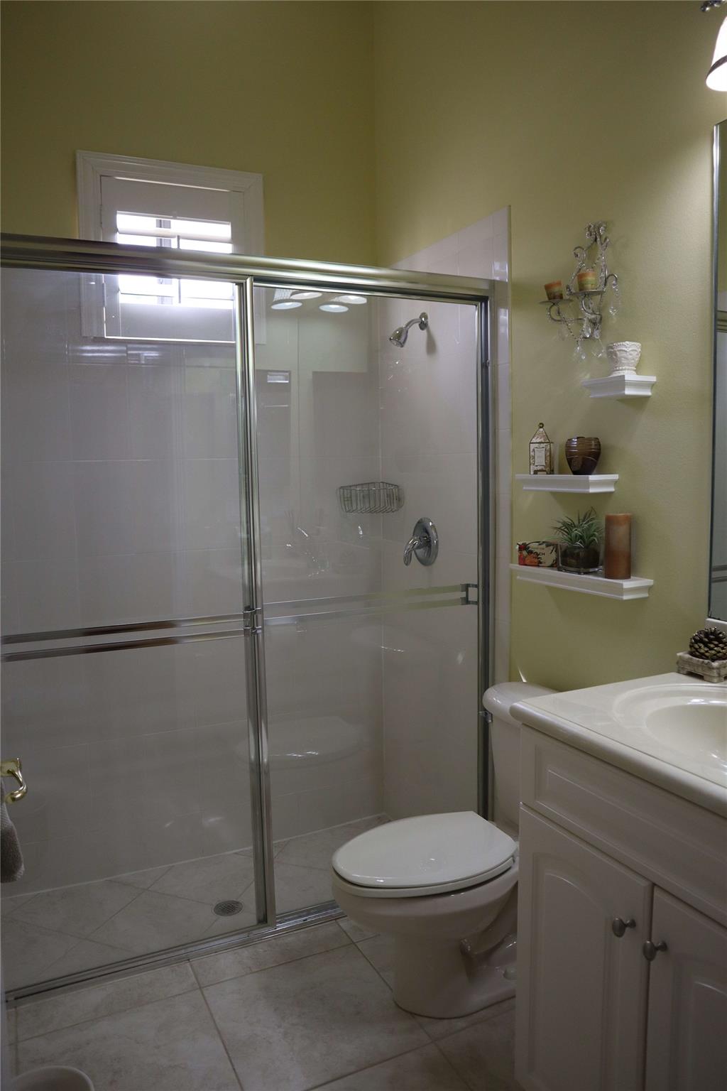 Tivoli Lakes - Residential Lease