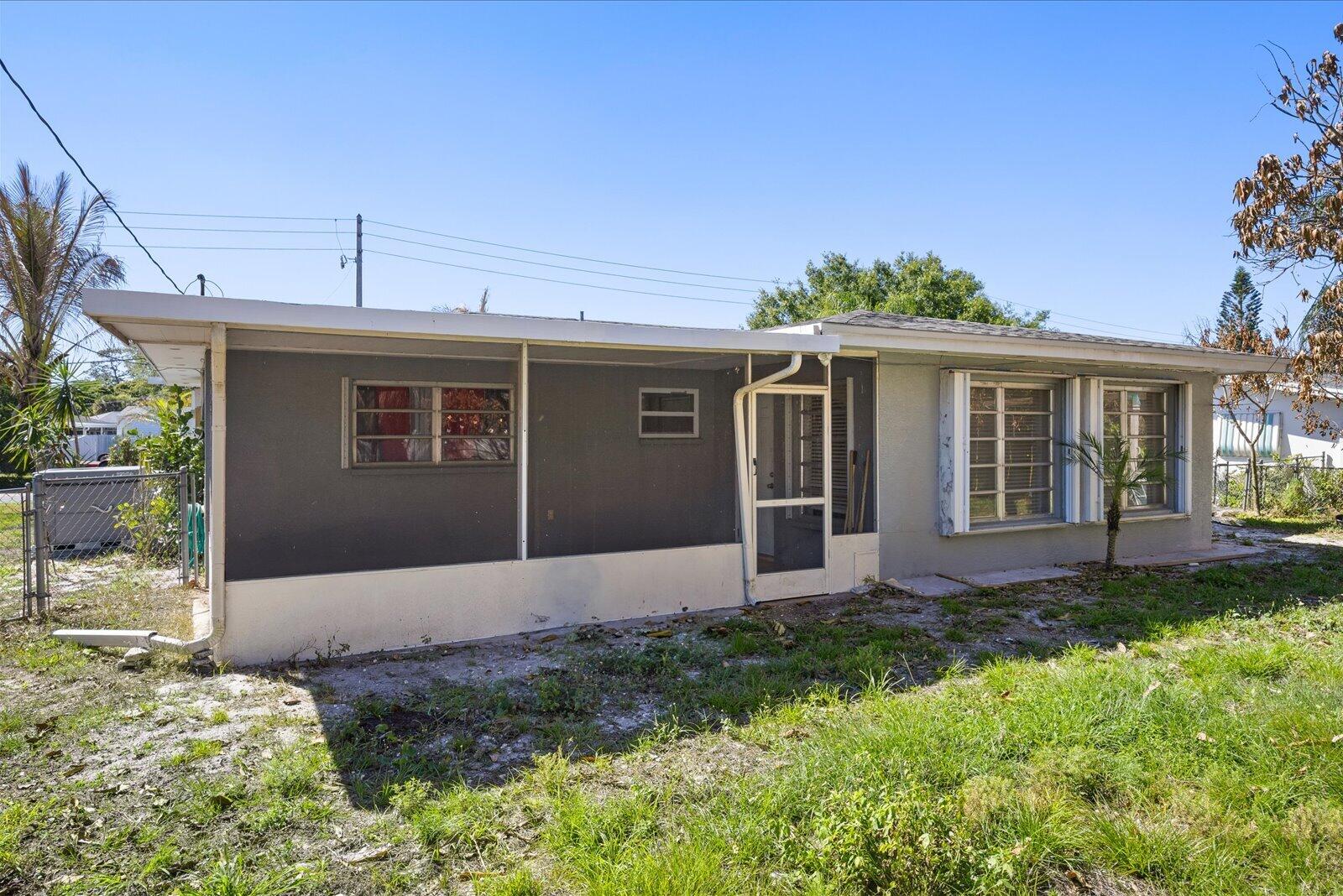 RIVER PARK UNIT 2 - Residential