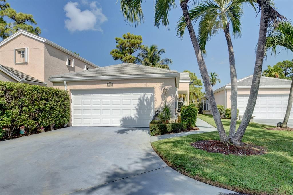 Photo of 1088 Island Manor Drive Dr, Green Acres, FL 33413 (MLS # R10825783)