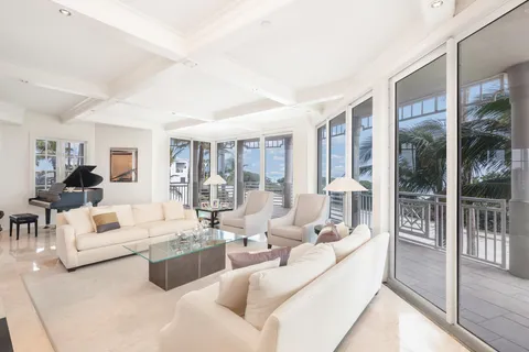 120 Jupiter Key Road Unit Entire Building, Jupiter, FL MLS: R11033412