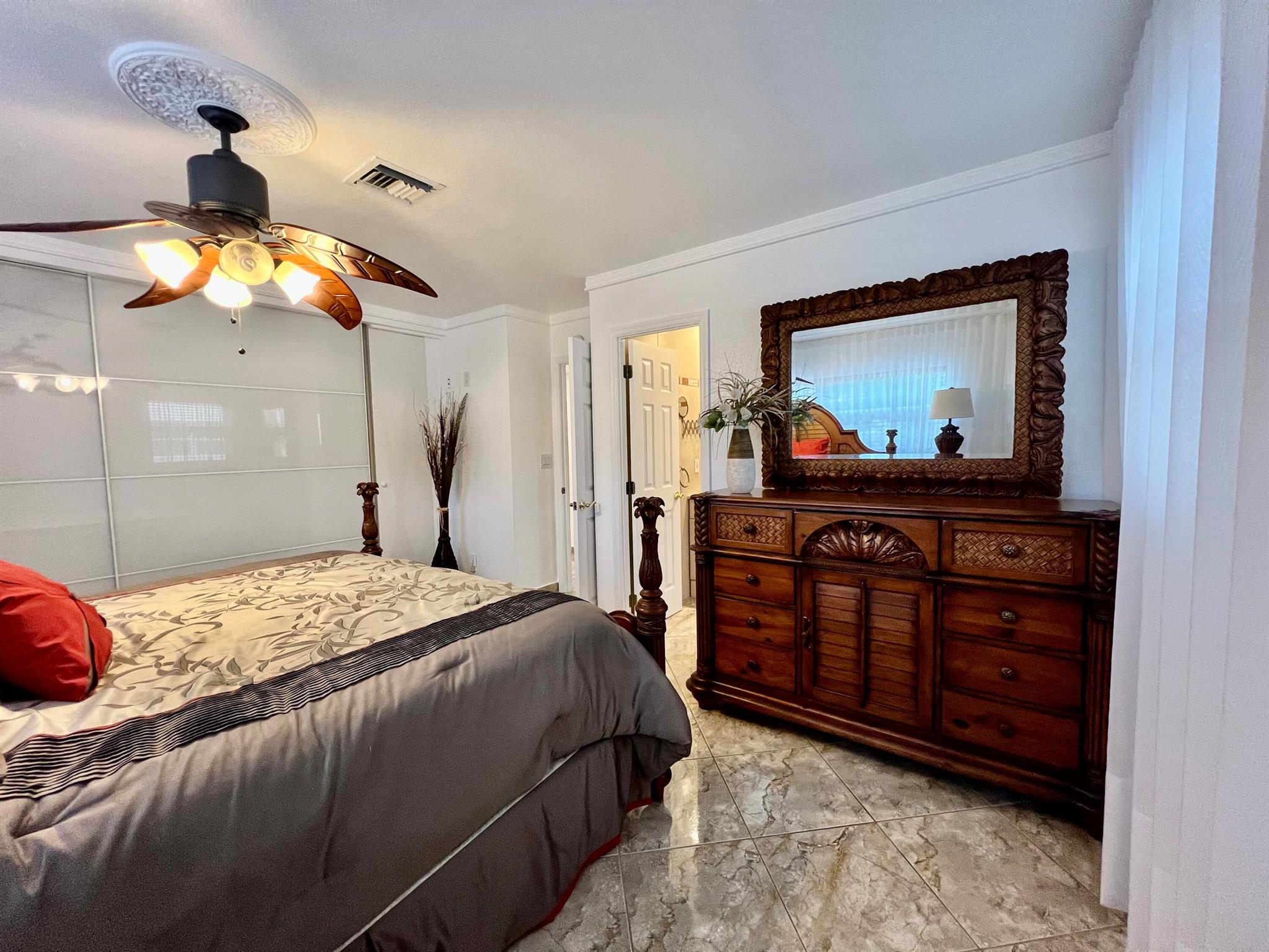 MELALEUCA GARDENS CONDO - Residential