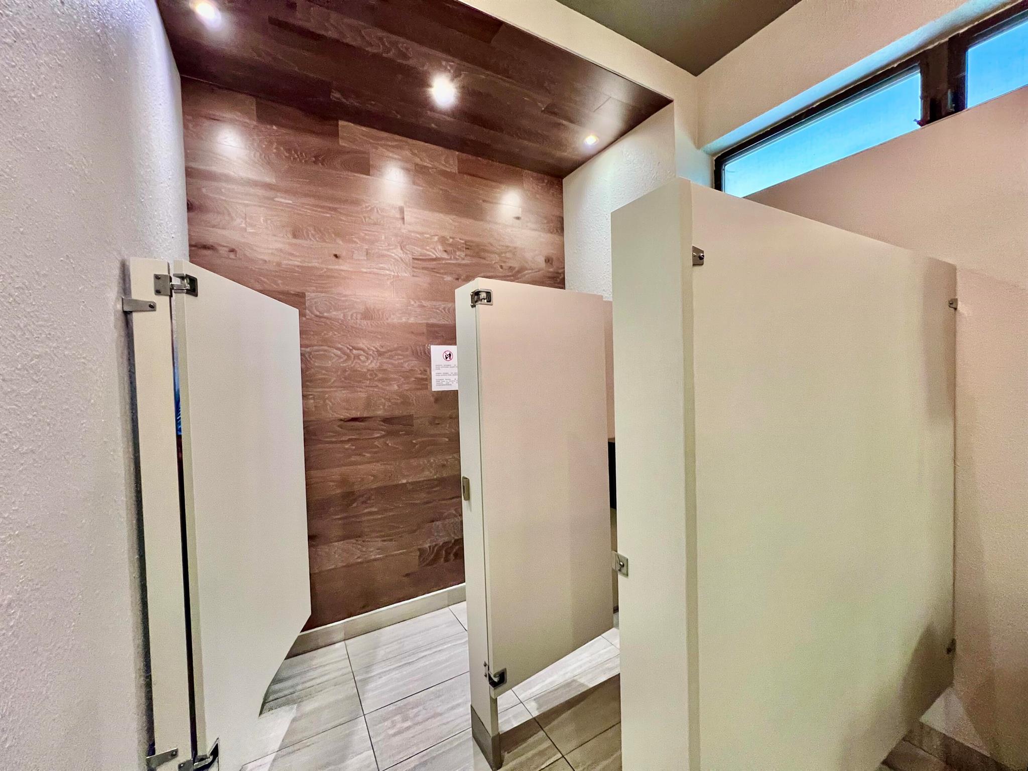 MELALEUCA GARDENS CONDO - Residential