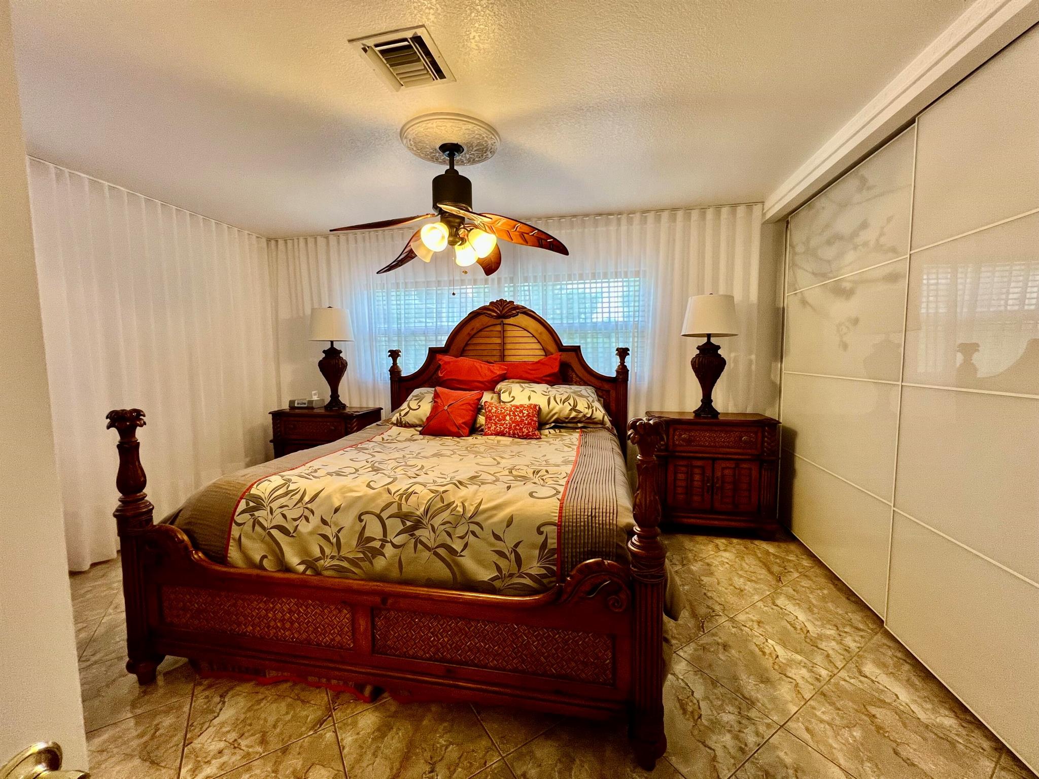 MELALEUCA GARDENS CONDO - Residential