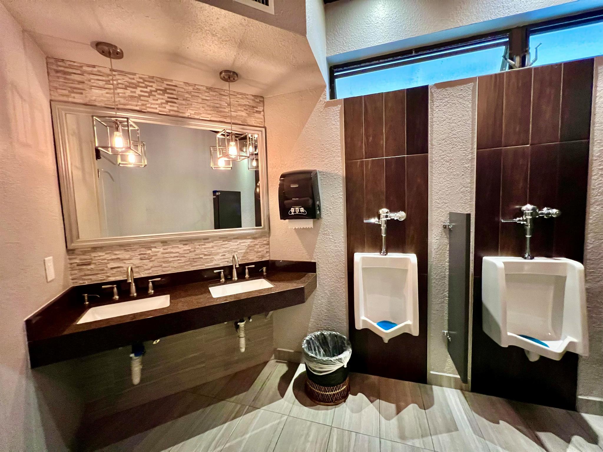 MELALEUCA GARDENS CONDO - Residential