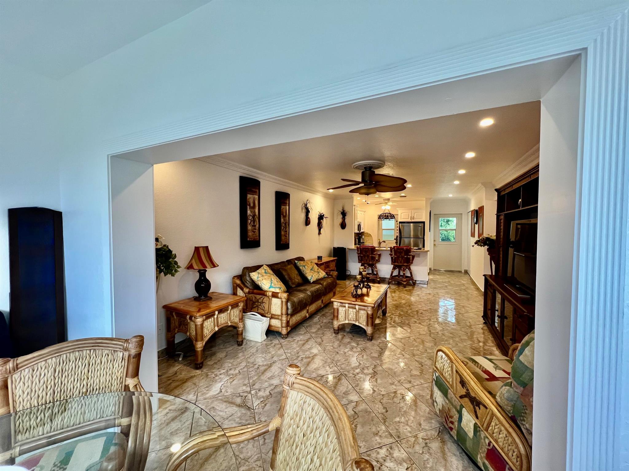 MELALEUCA GARDENS CONDO - Residential