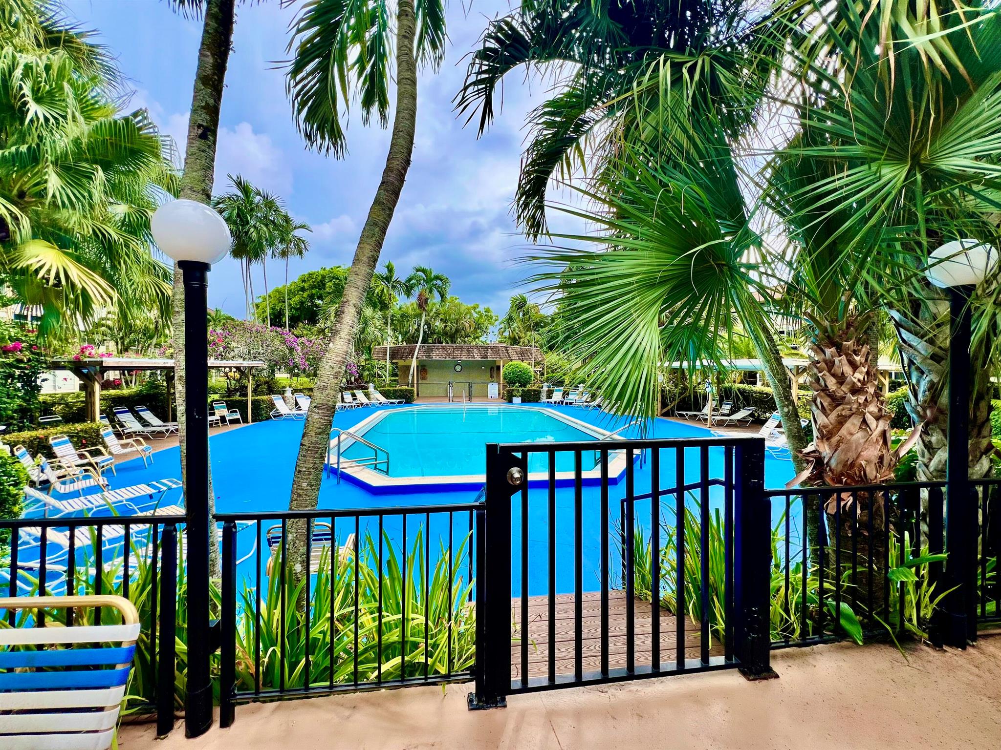 MELALEUCA GARDENS CONDO - Residential