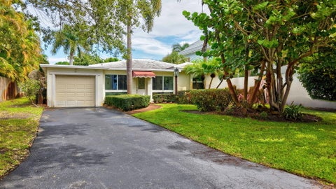 Tiny photo for 907 BOND Way, Delray Beach, FL 33483 (MLS # B26070822)