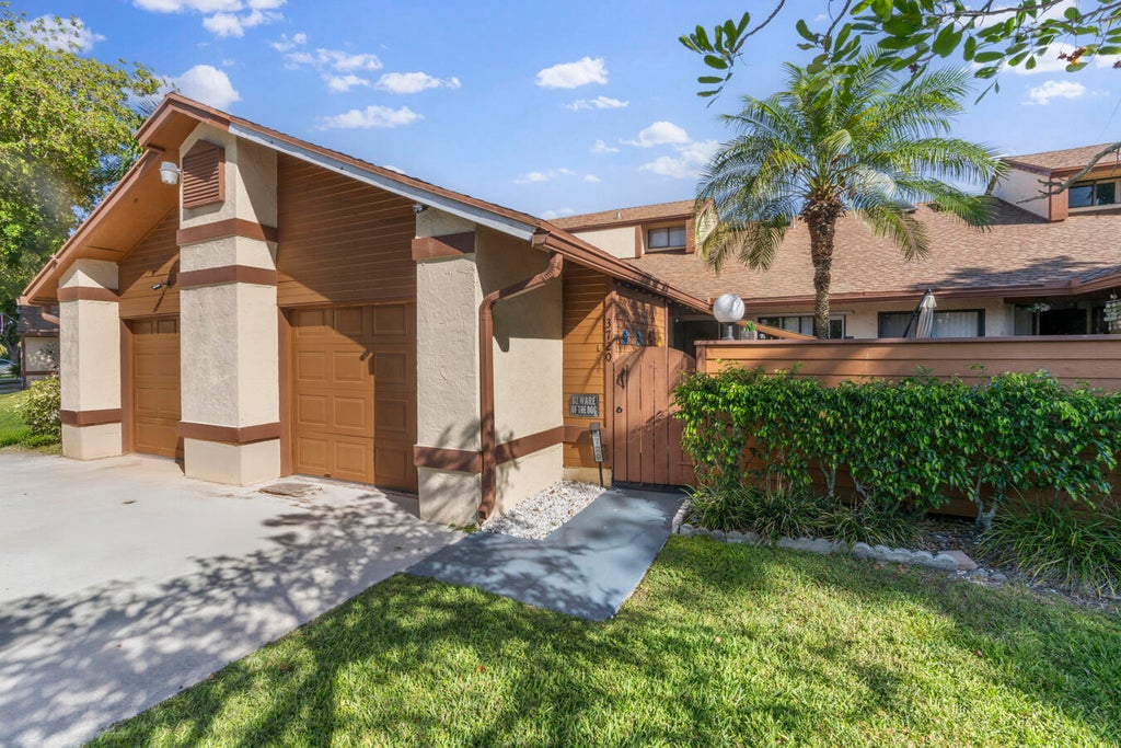 Photo of 3720 Timberline Drive, West Palm Beach, FL 33406 (MLS # R11103129)