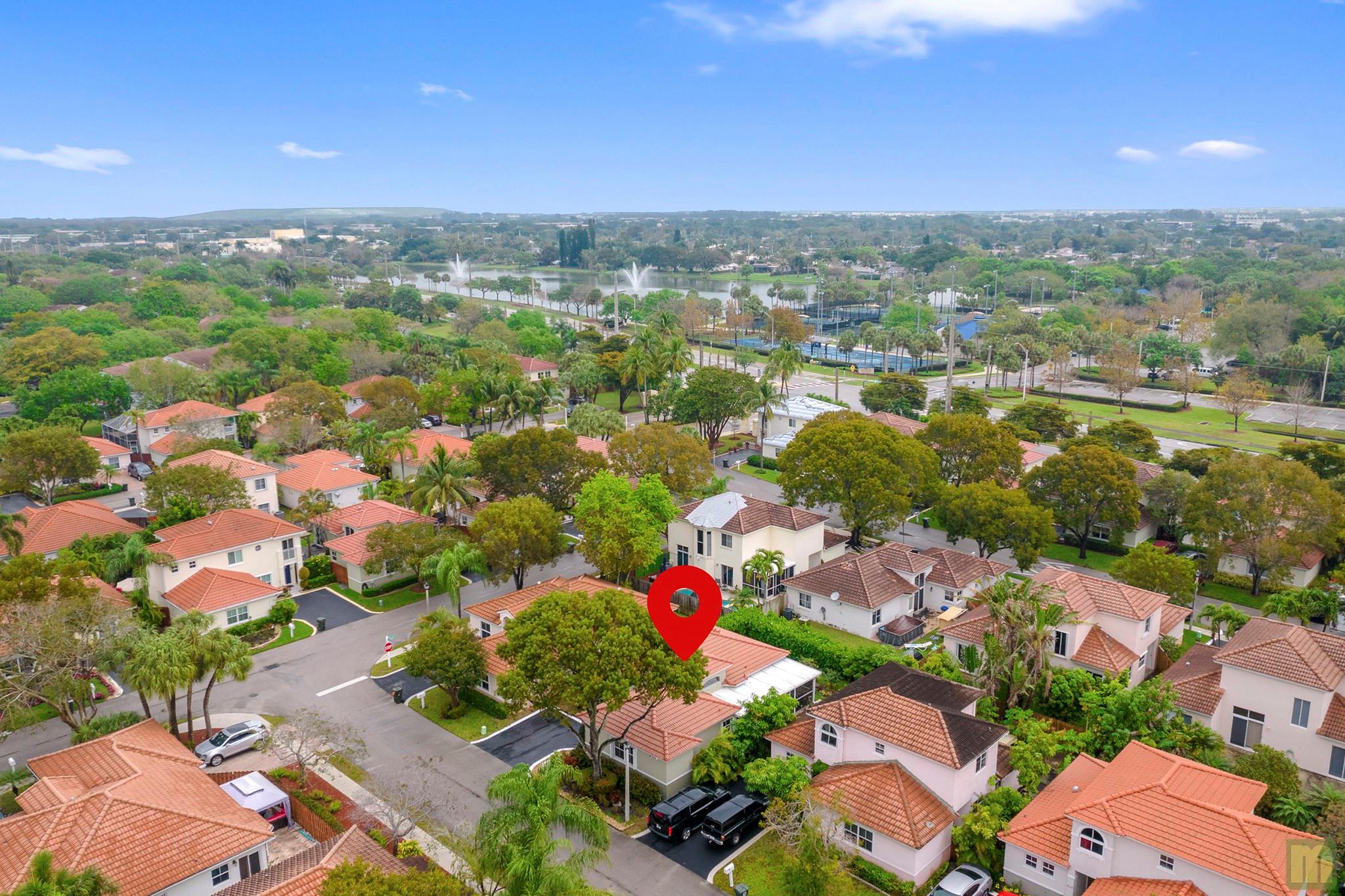 La Margarita 147-48 B - Residential