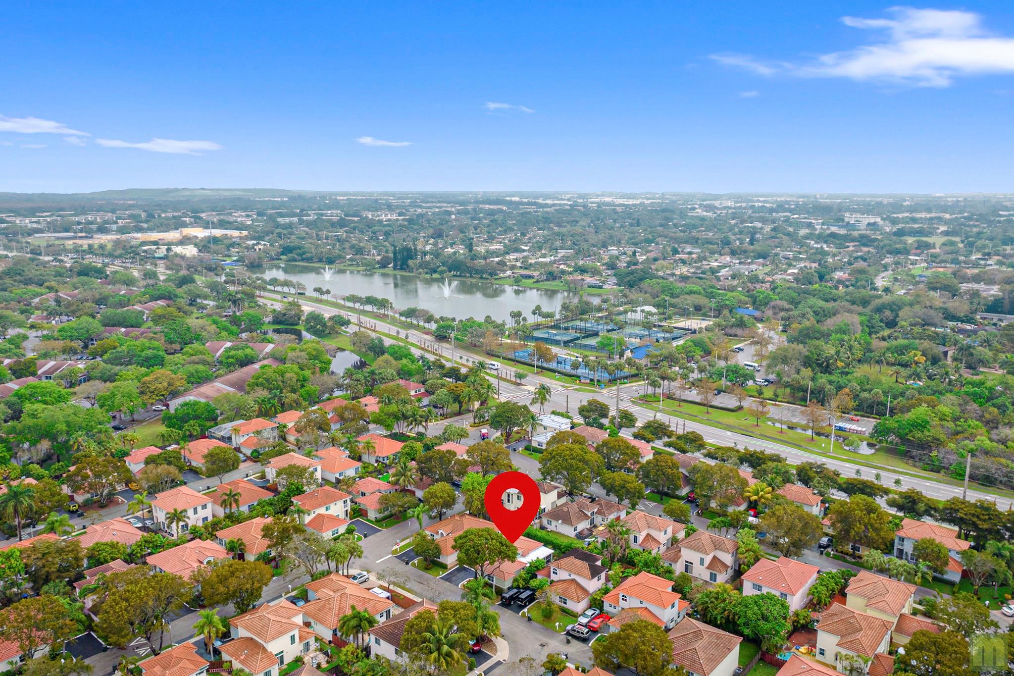 La Margarita 147-48 B - Residential