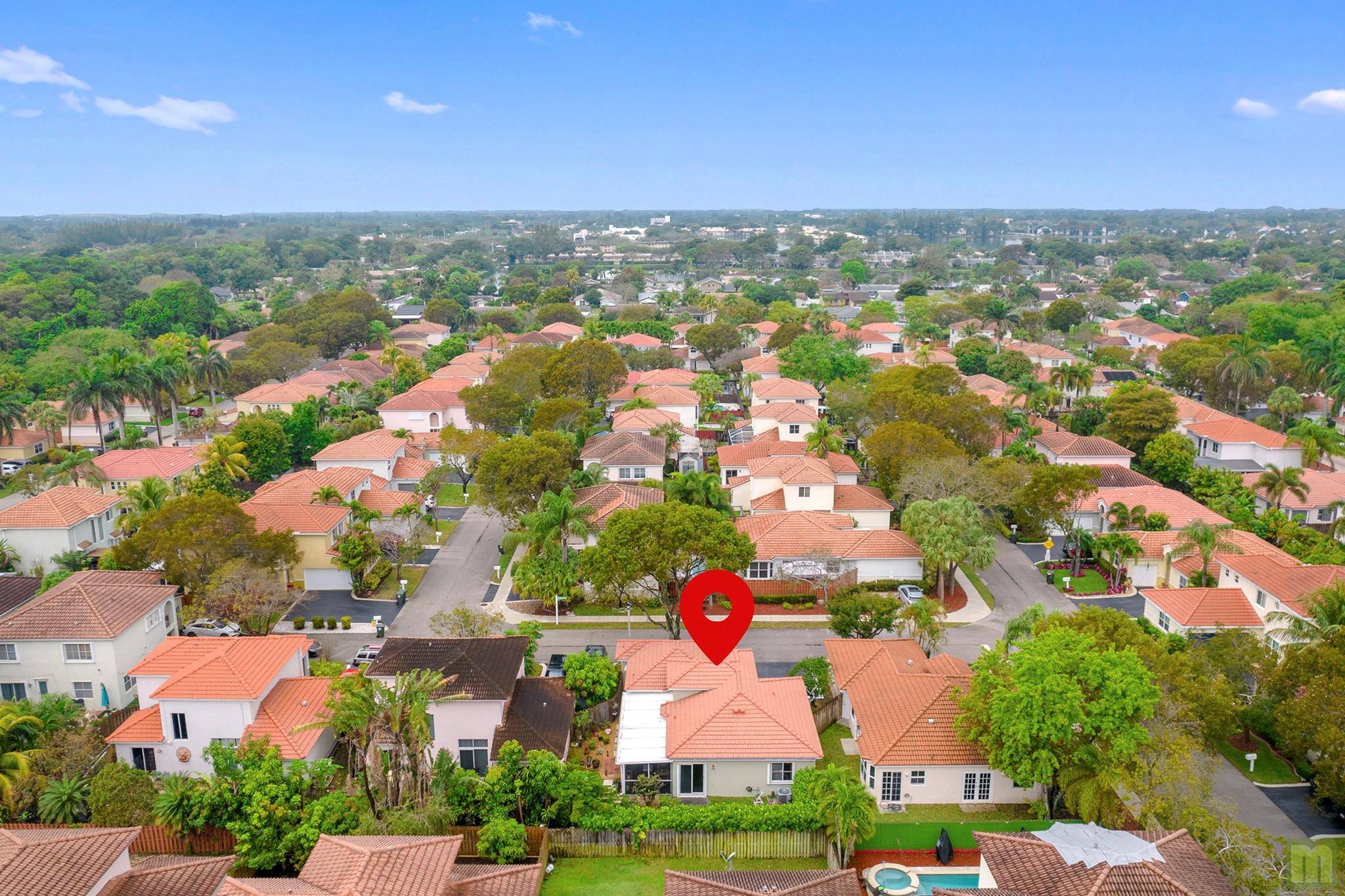 La Margarita 147-48 B - Residential