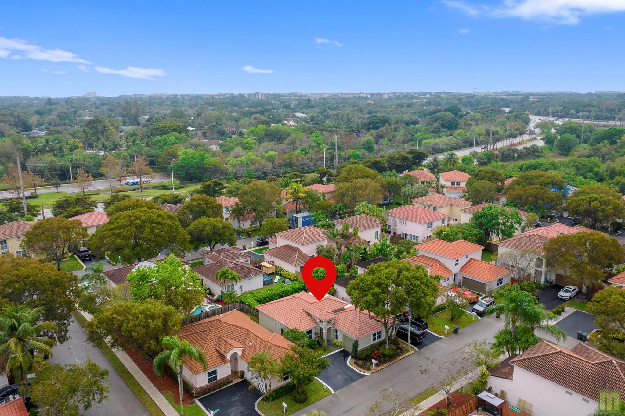 La Margarita 147-48 B - Residential