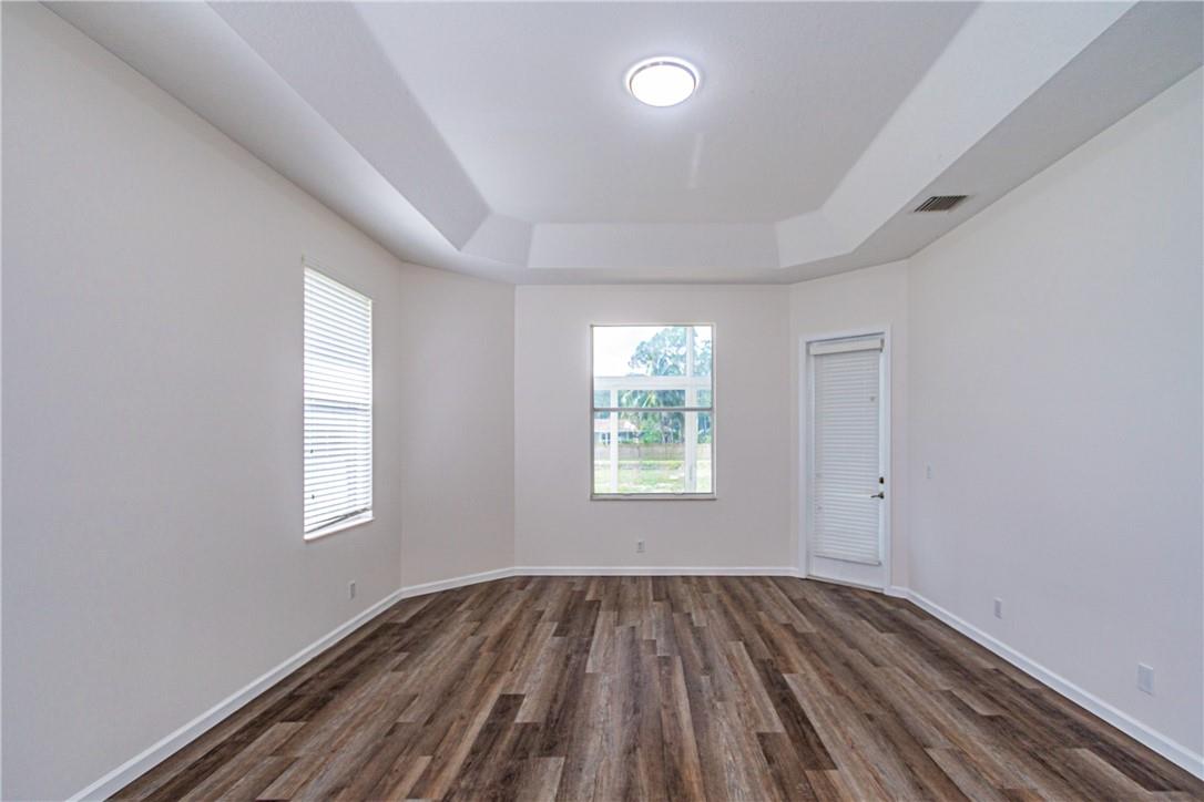 Acreage & Unrec - Residential
