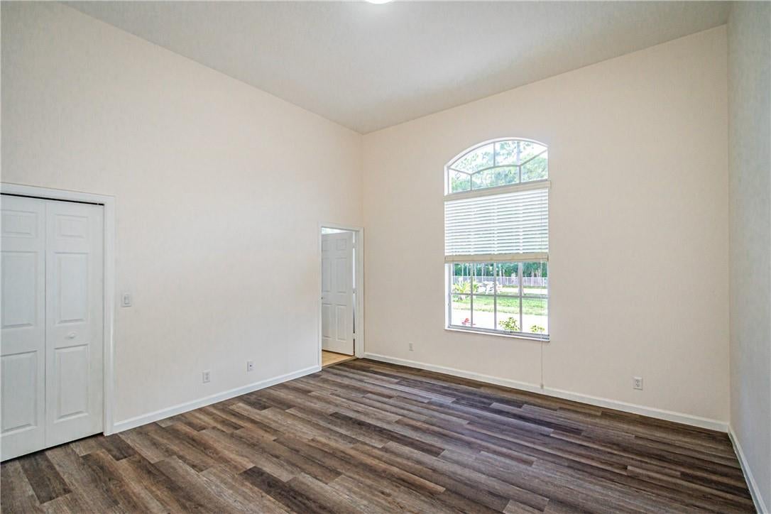 Acreage & Unrec - Residential