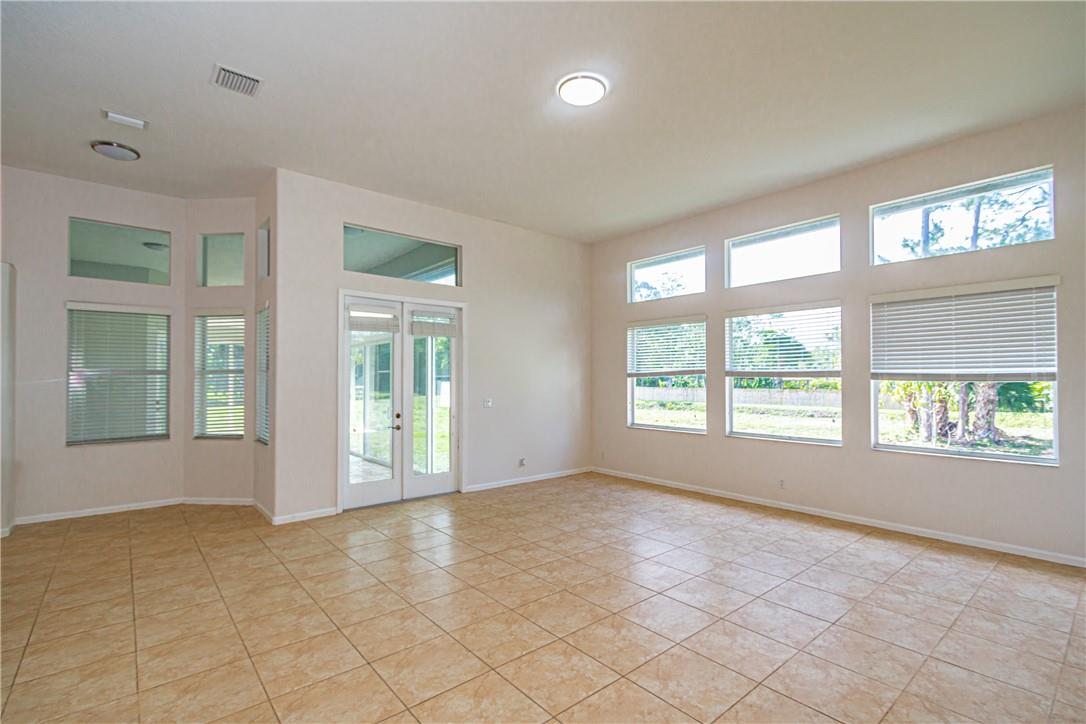Acreage & Unrec - Residential