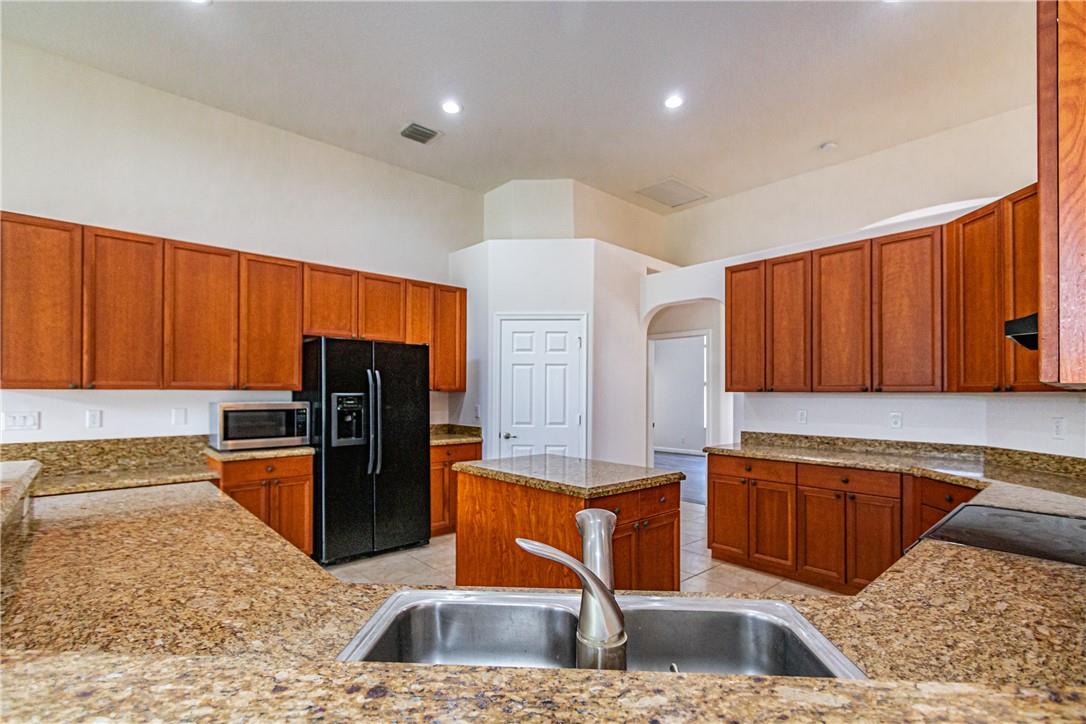 Acreage & Unrec - Residential