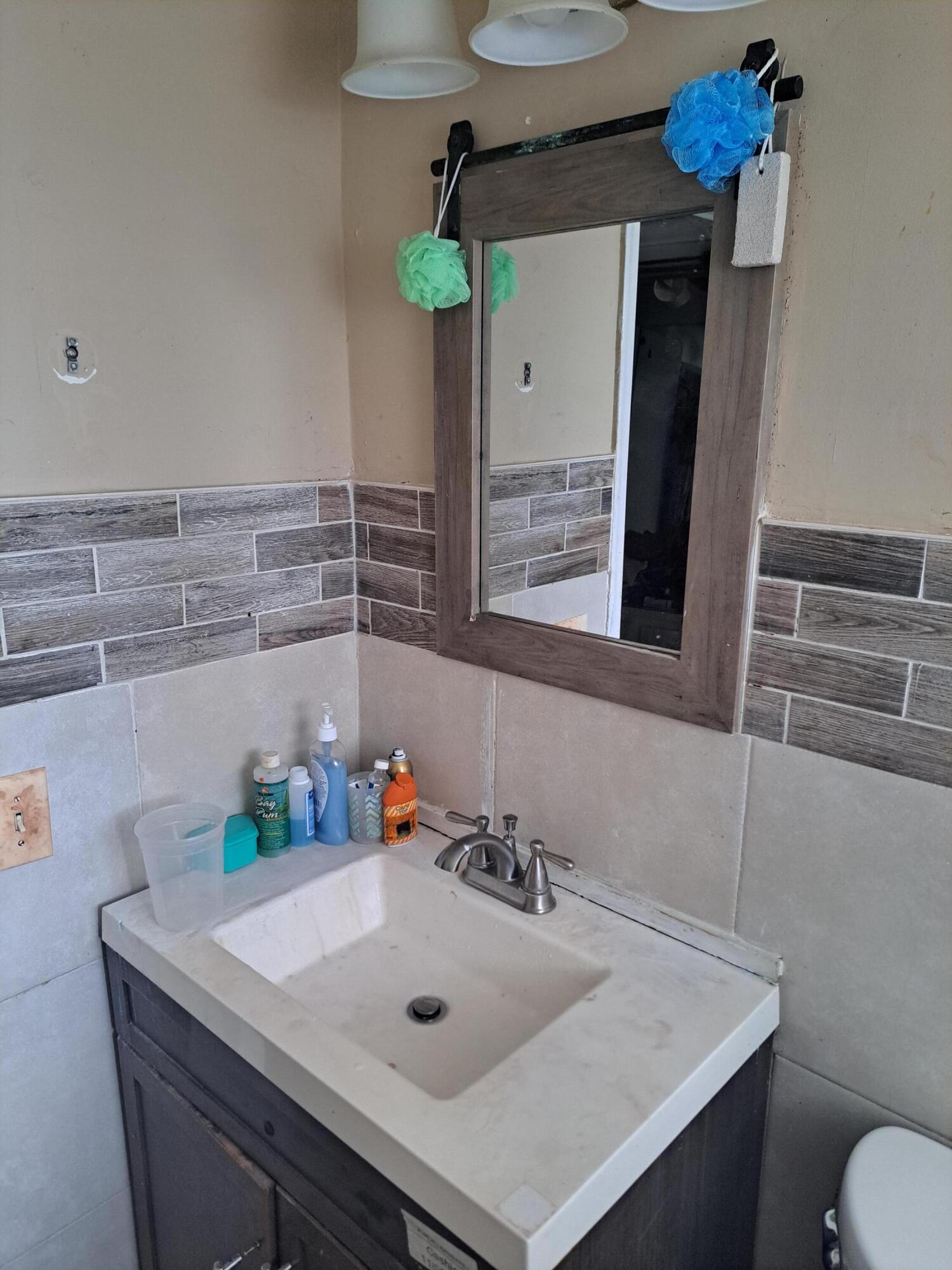 PARK SOUTH SEVEN INC CONDO - Residential