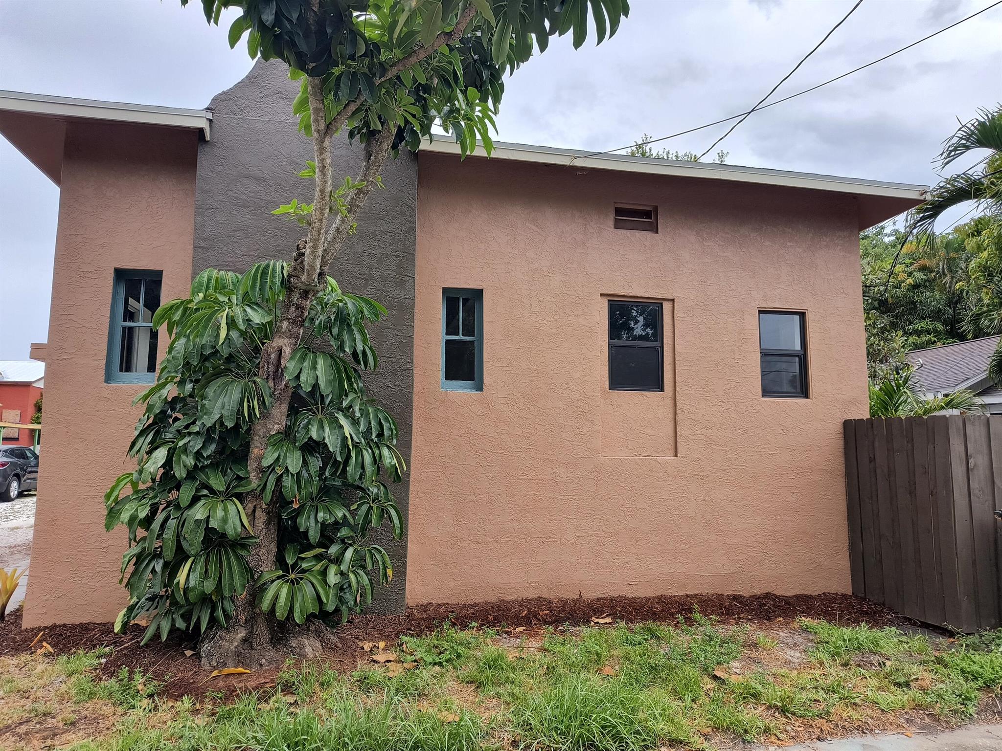 626 Texas Court