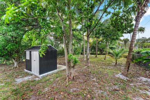 Tiny photo for 608 SE 2nd Avenue, Delray Beach, FL 33483 (MLS # B26034455)