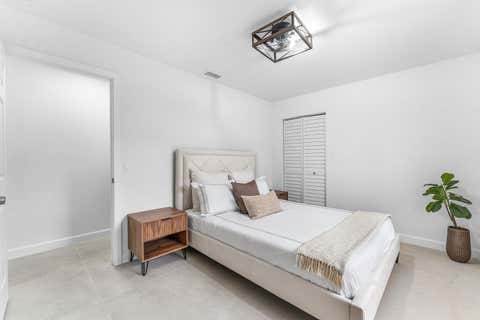 Tiny photo for 608 SE 2nd Avenue, Delray Beach, FL 33483 (MLS # B26034455)