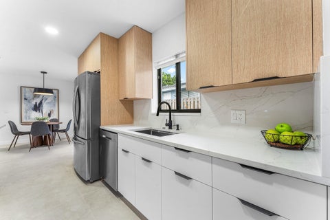 Tiny photo for 608 SE 2nd Avenue, Delray Beach, FL 33483 (MLS # B26034455)