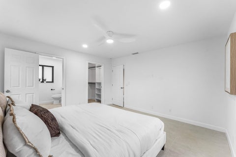 Tiny photo for 608 SE 2nd Avenue, Delray Beach, FL 33483 (MLS # B26034455)