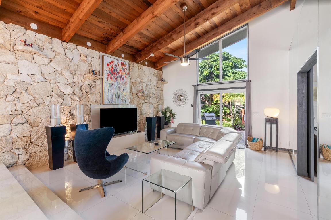 NORTH ANDREWS GARDENS - Residential