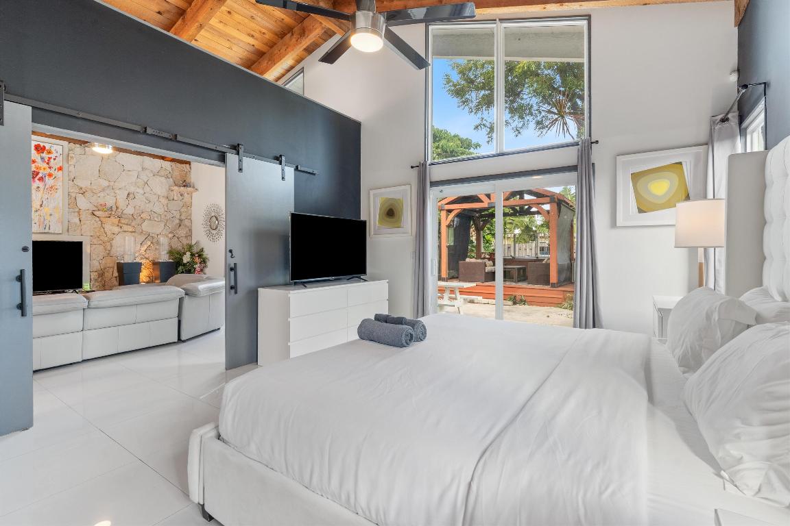 NORTH ANDREWS GARDENS - Residential