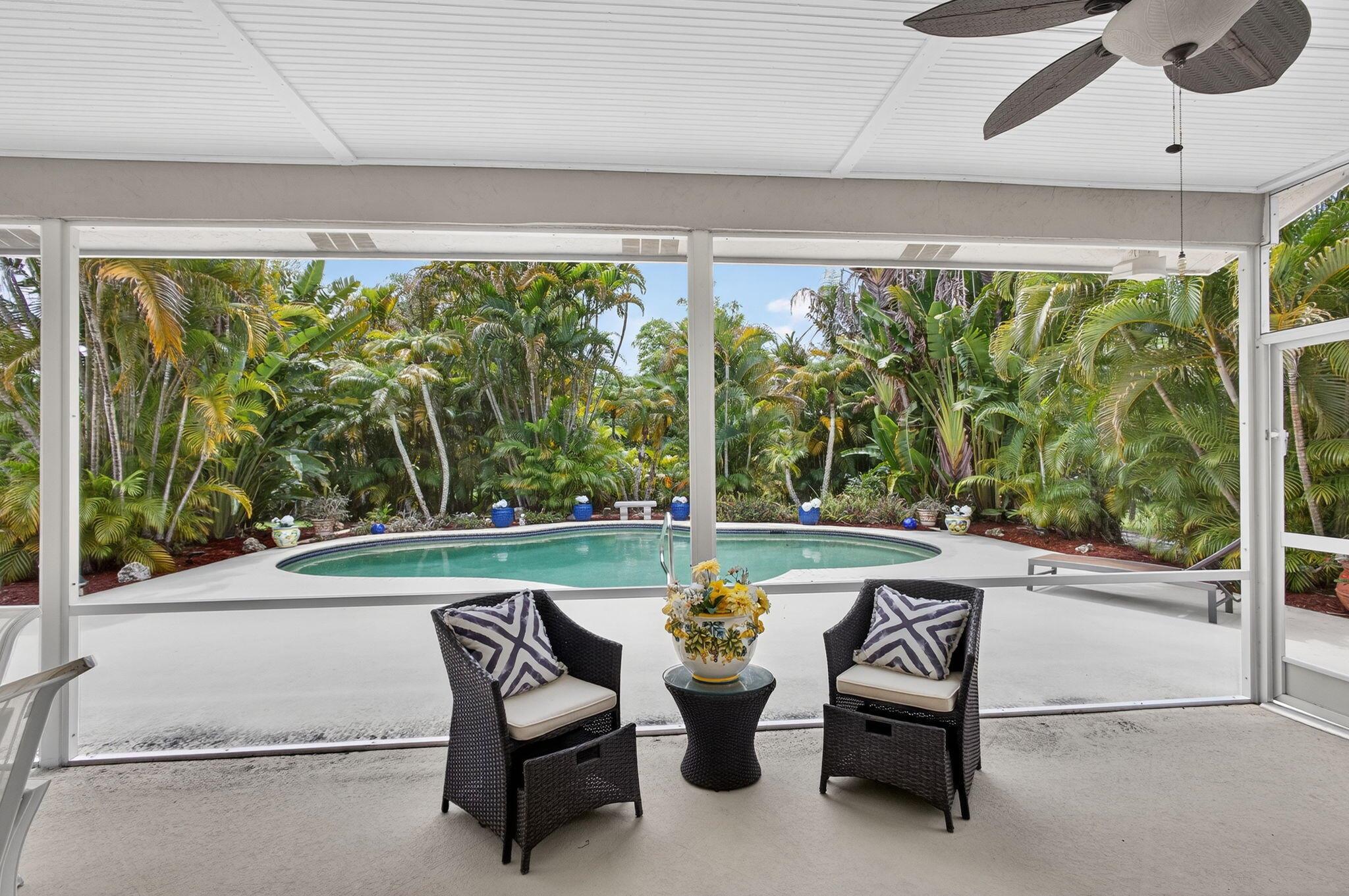 Palm Beach Country Estate - Residential