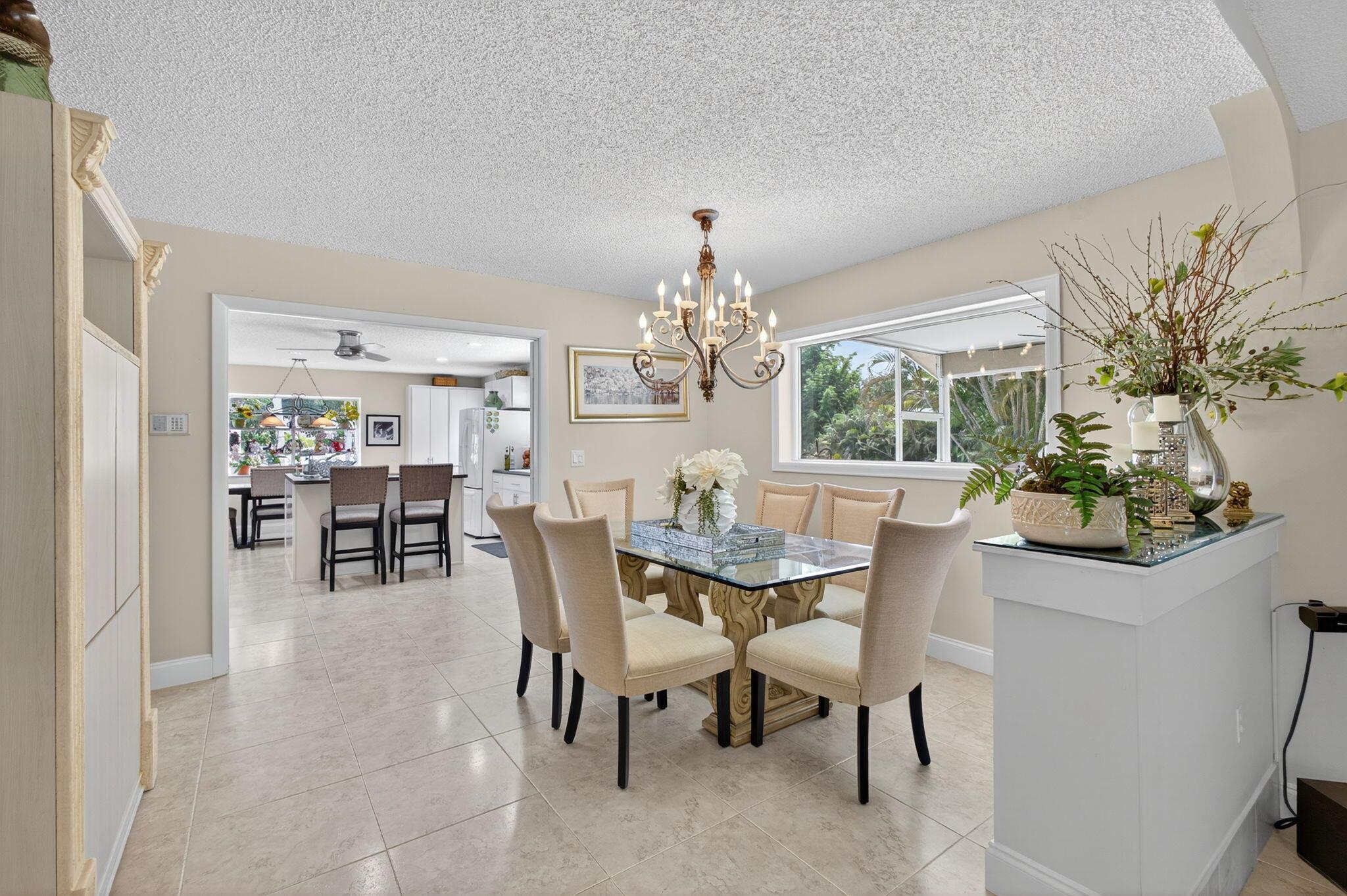 Palm Beach Country Estate - Residential