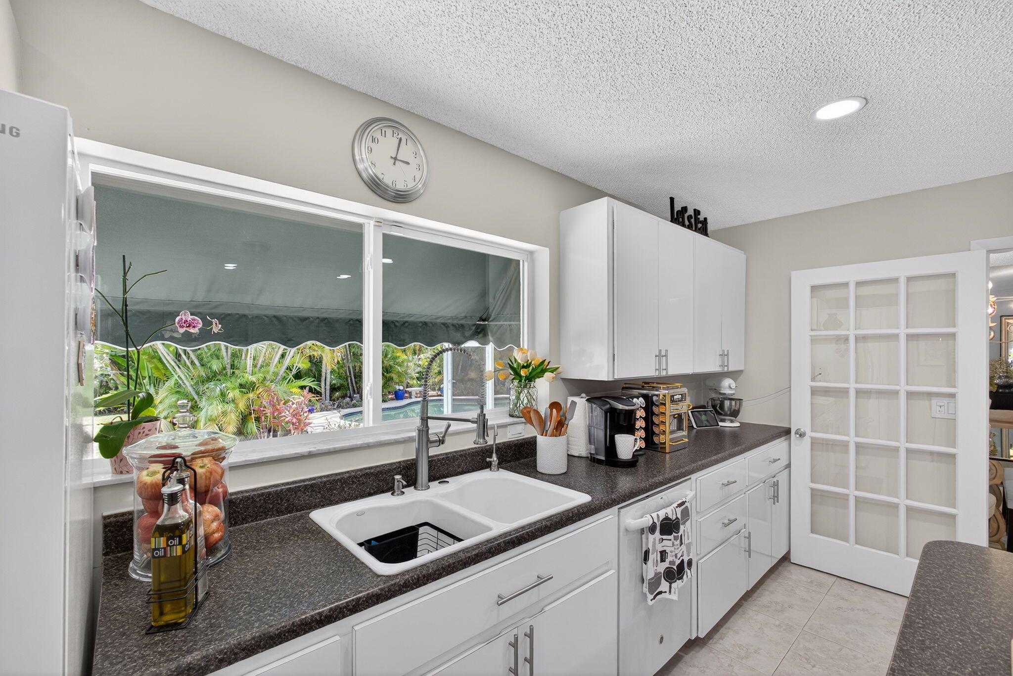 Palm Beach Country Estate - Residential