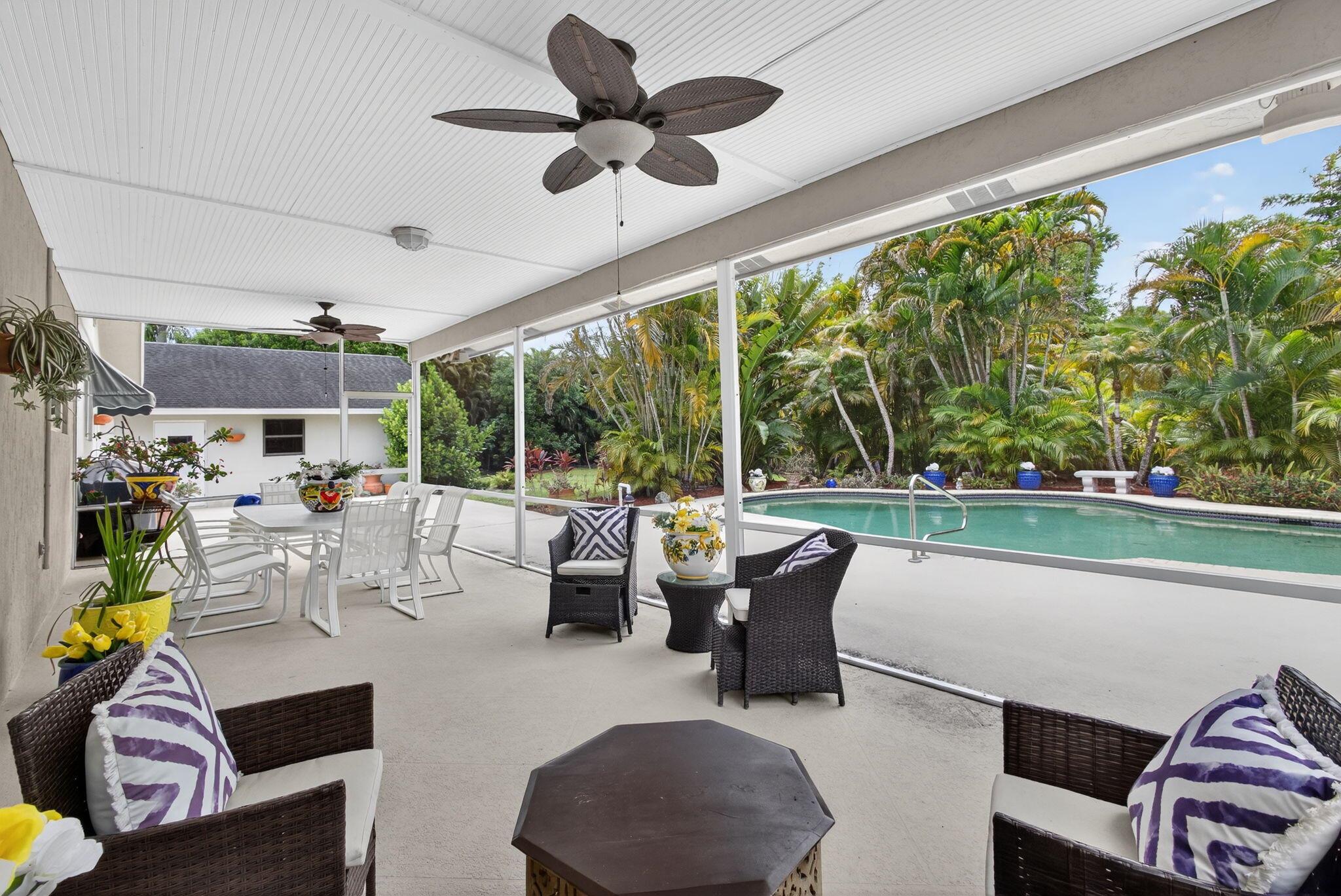 Palm Beach Country Estate - Residential