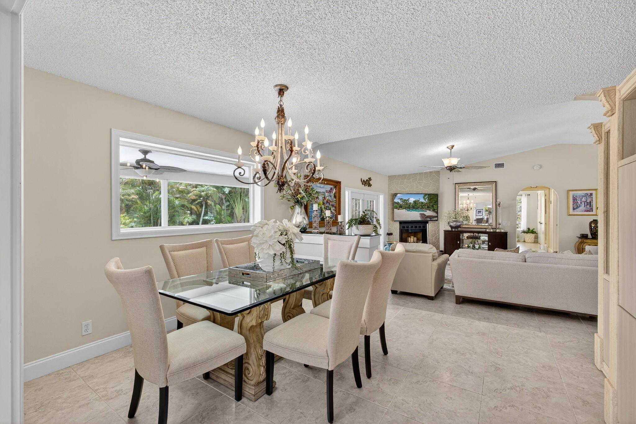 Palm Beach Country Estate - Residential