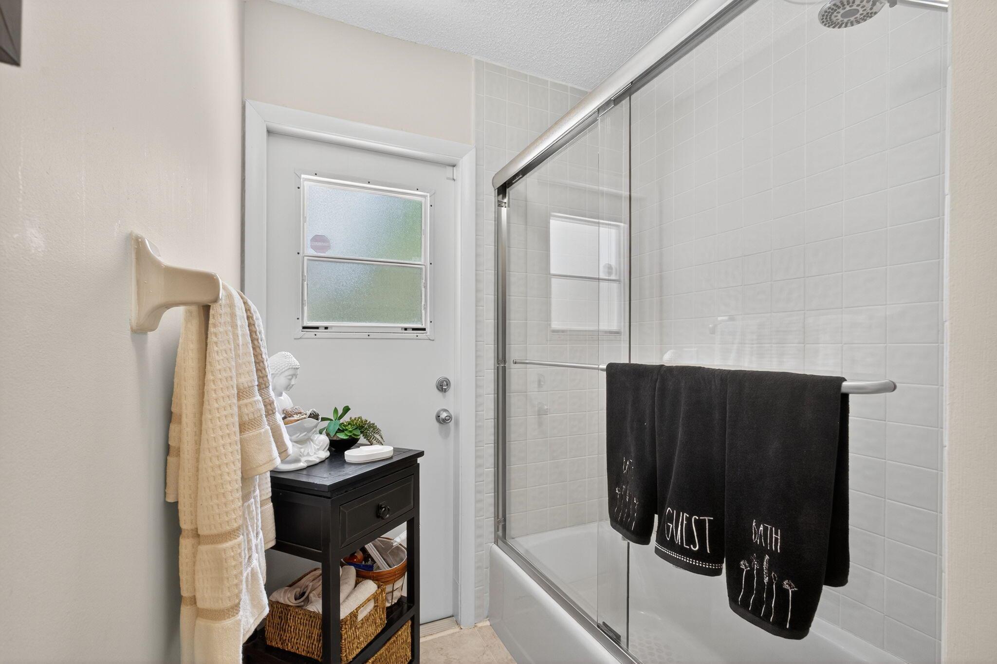 Palm Beach Country Estate - Residential