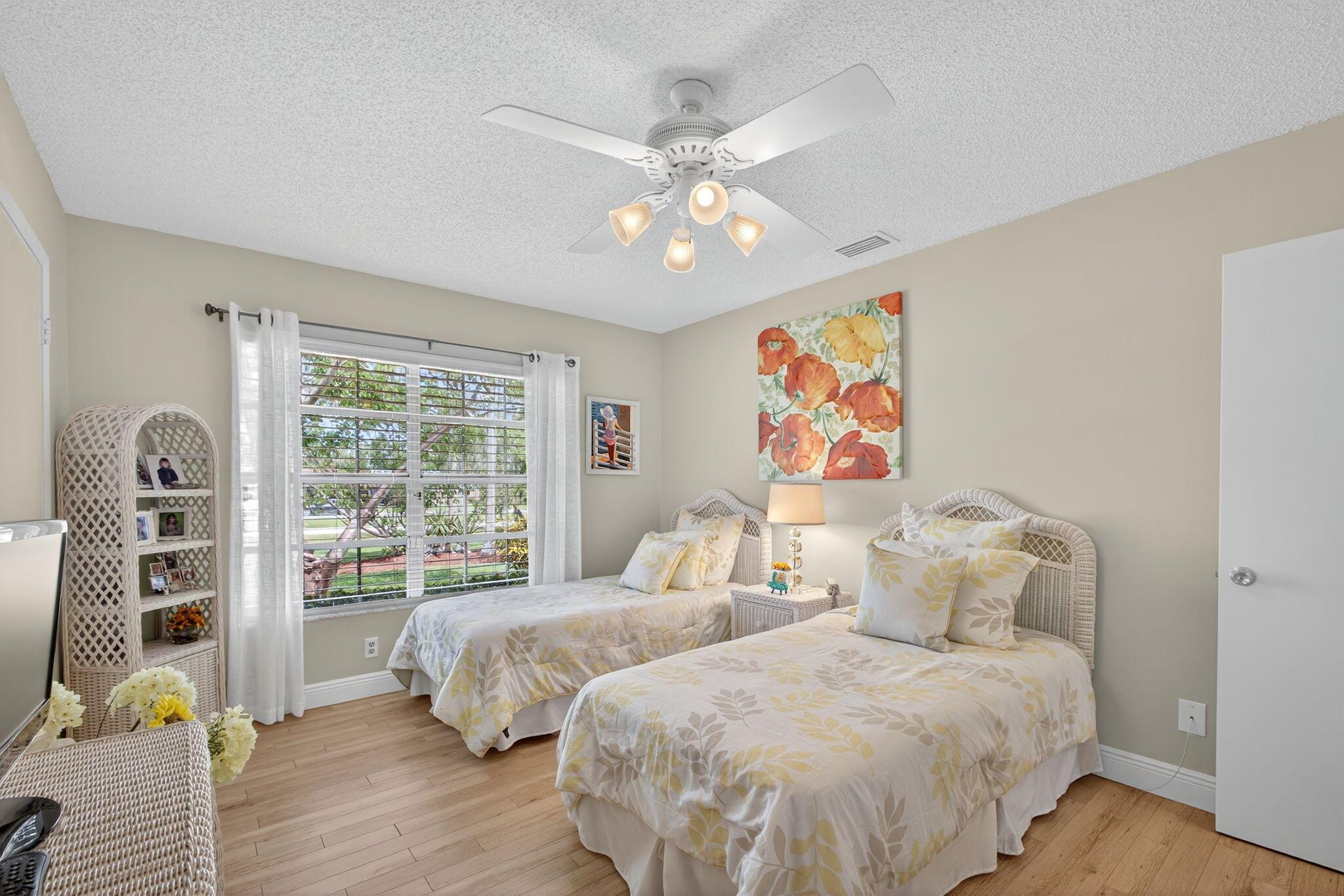 Palm Beach Country Estate - Residential