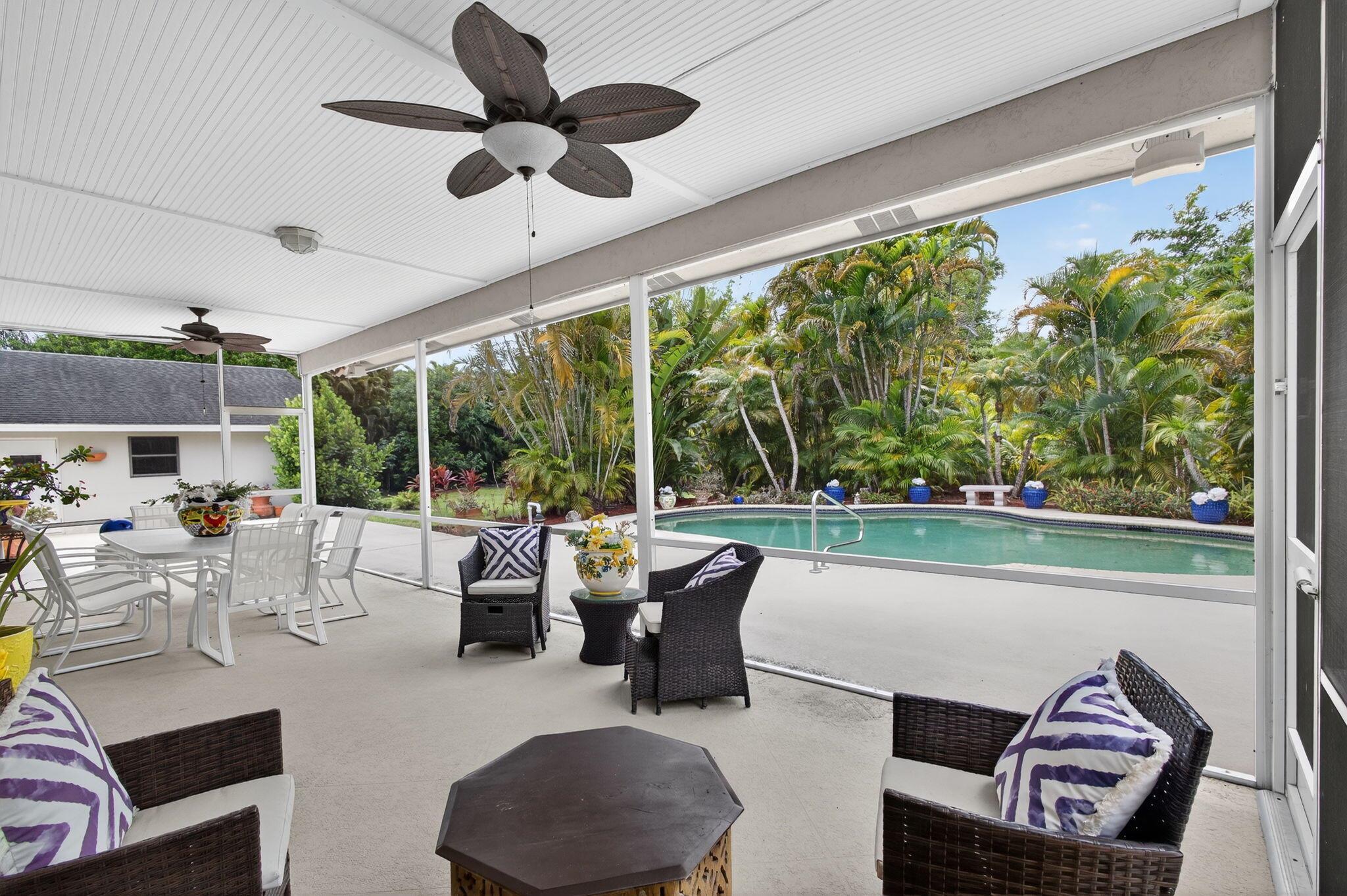 Palm Beach Country Estate - Residential