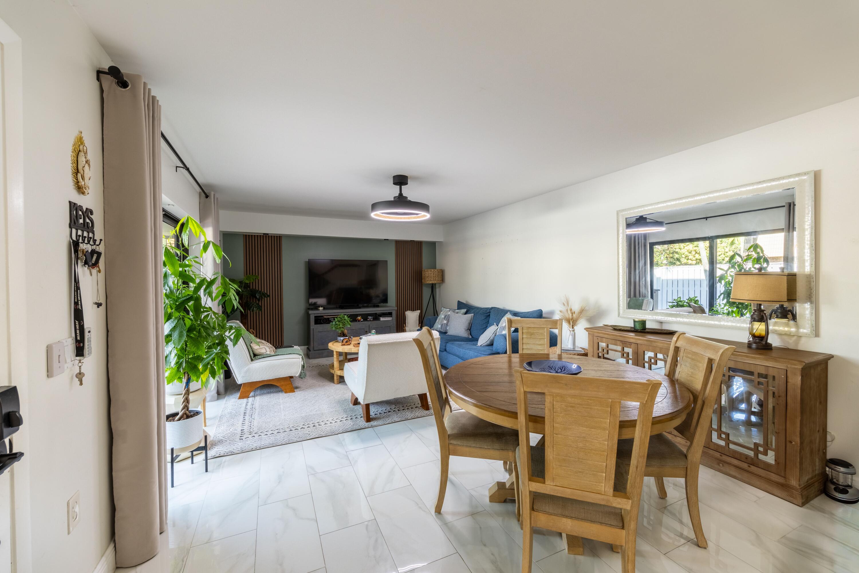 VILLAGE OF SANDALWOOD LAK - Residential