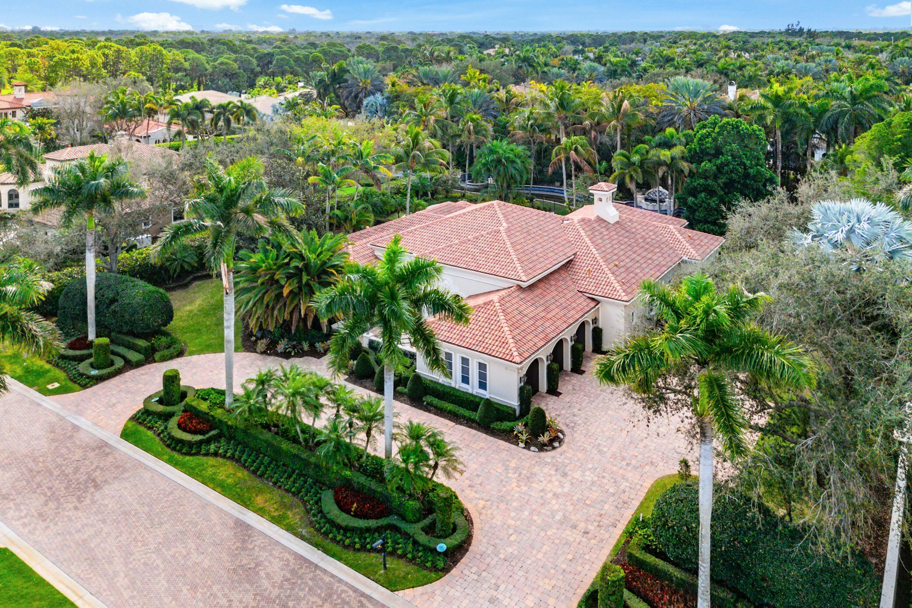 OLD PALM 4 - Residential